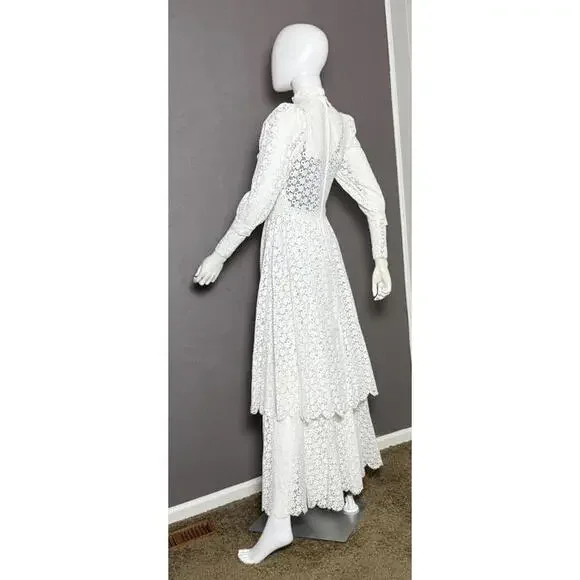 Rare 1970's White Cotton Eyelet Prairie Wedding Gown White Edwardian Style - Picture 4 of 10